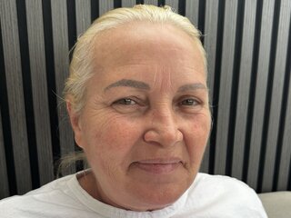 GraceCurvy camshow