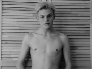 JamesMalone shows