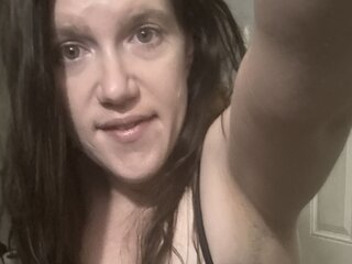 MadiBrown jasmin